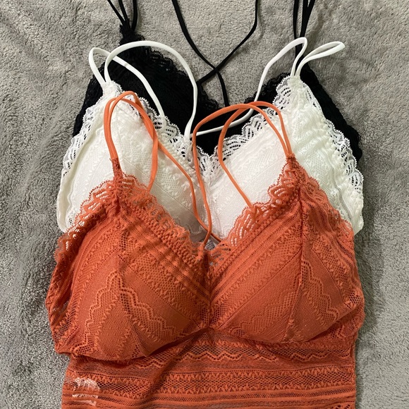 6 pieces Bralette and bandeau bundle - Picture 2 of 9